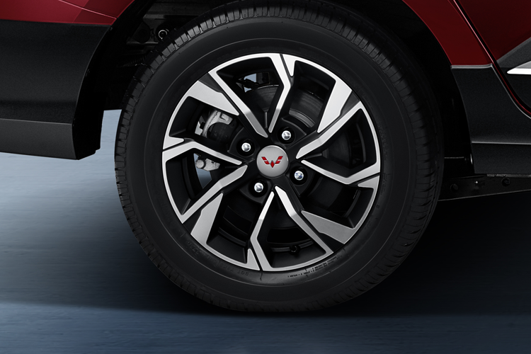 ALLOY WHEEL