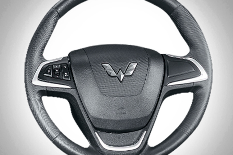 STEERING WHEEL WITH CHROME